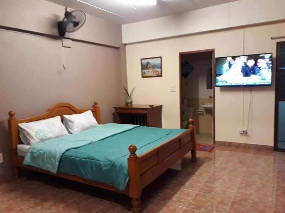 Baan Aranya Apartamento Chiang Mai Exterior foto