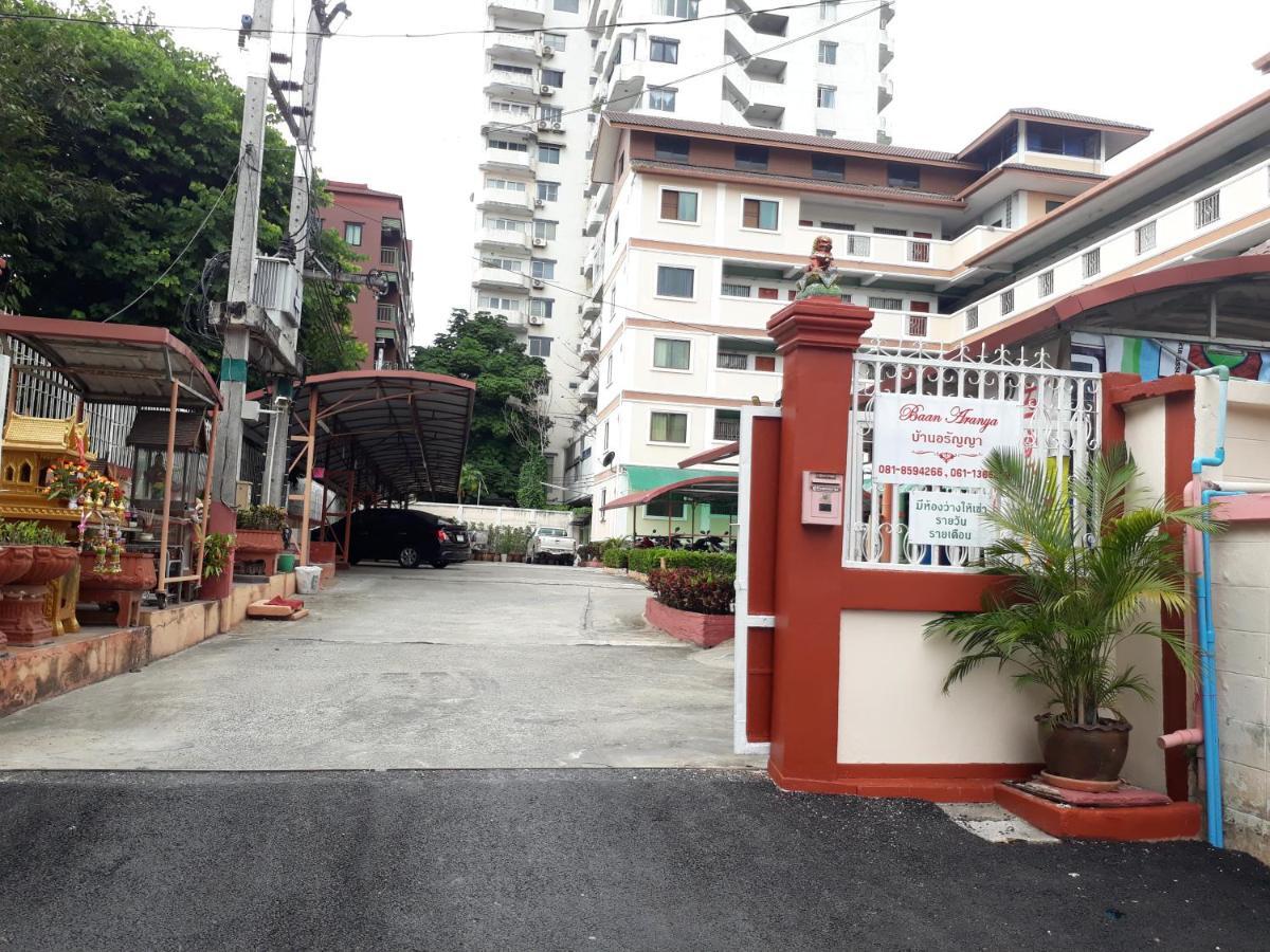Baan Aranya Apartamento Chiang Mai Exterior foto