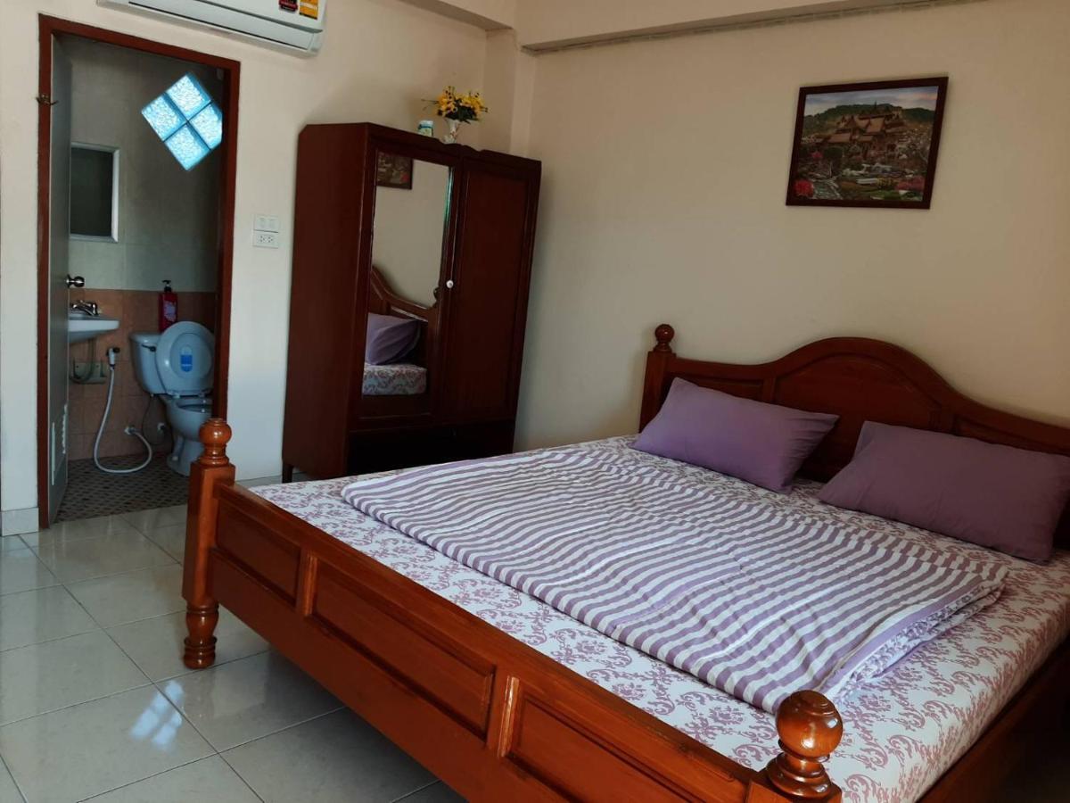 Baan Aranya Apartamento Chiang Mai Exterior foto