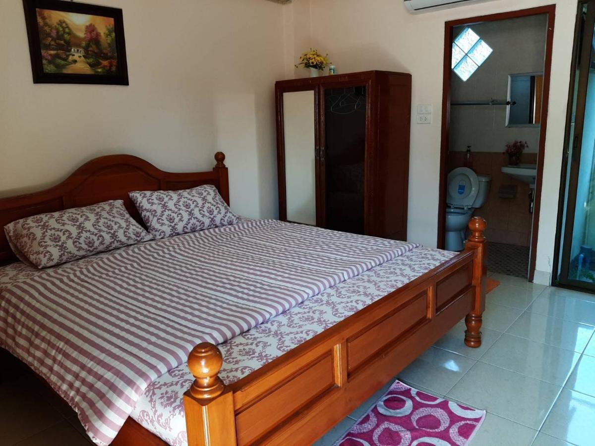 Baan Aranya Apartamento Chiang Mai Exterior foto